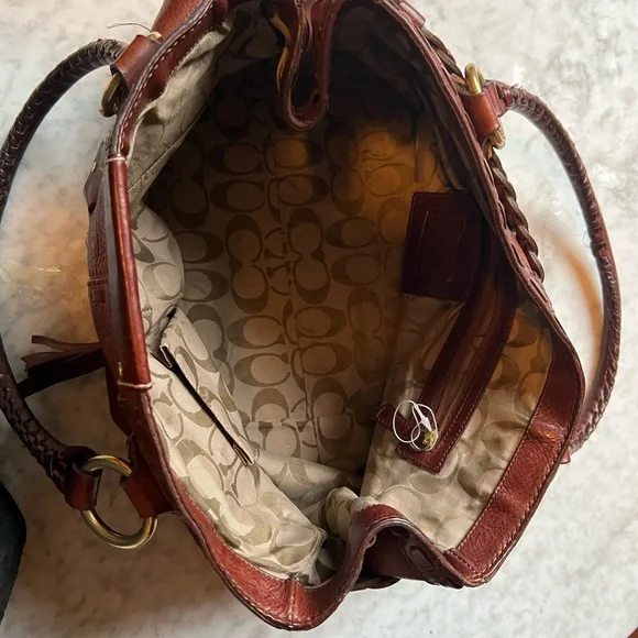 Coach Brown Leather Shoulder Bag with Gold Accents - Picture 3 of 4